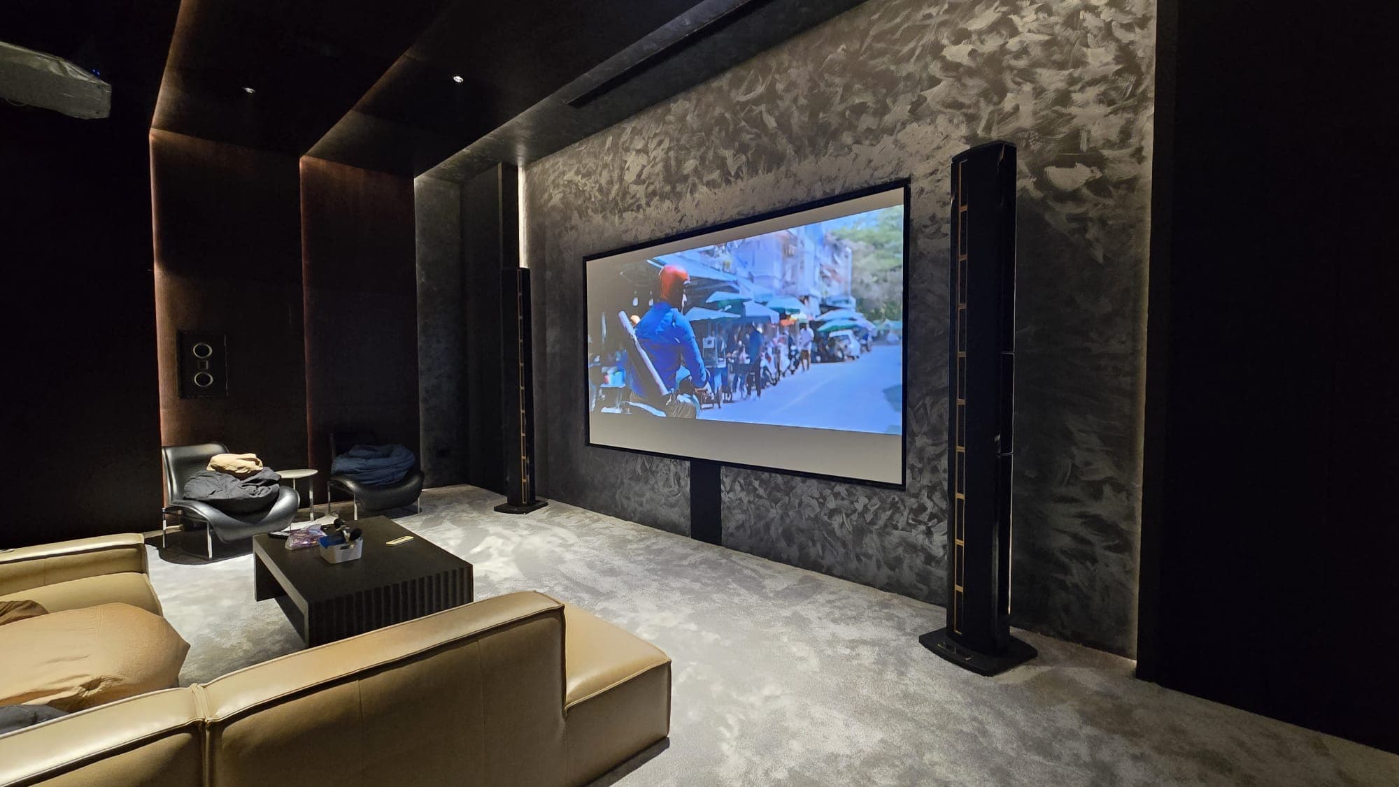 Coronation Road - Gallery Image 2